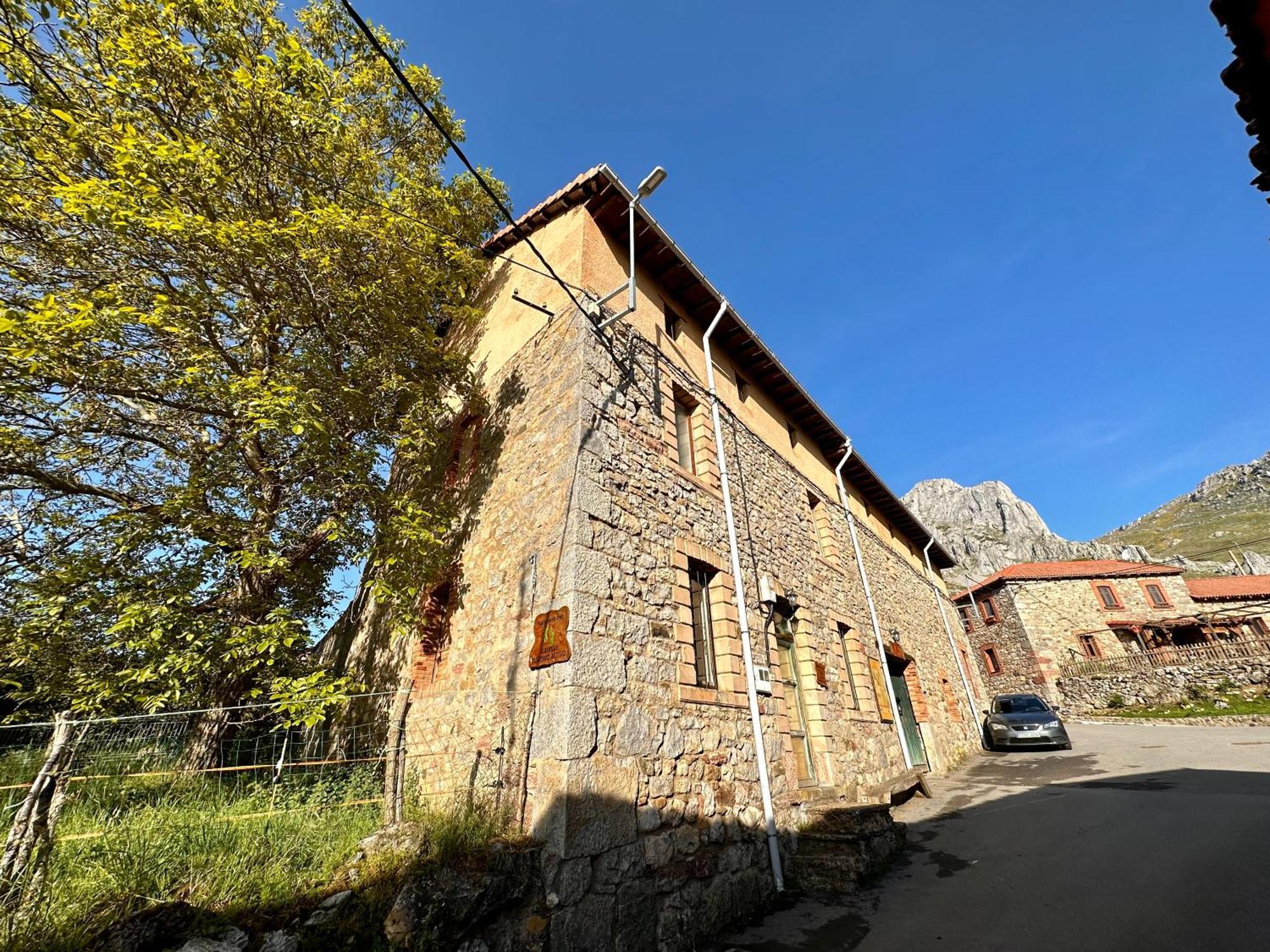 Albergue Valle De Arbas Cubillas de Arbas 外观 照片