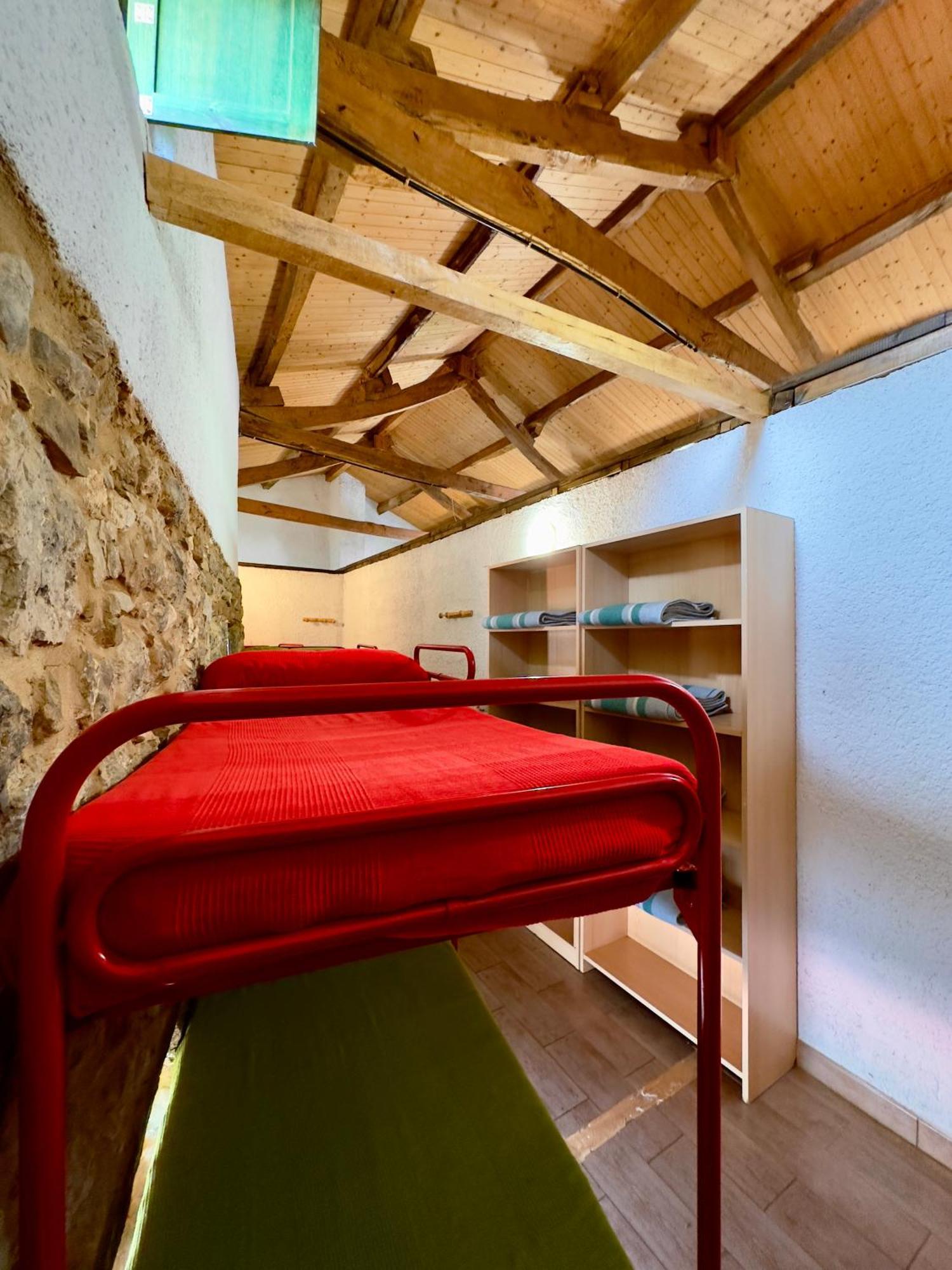 Albergue Valle De Arbas Cubillas de Arbas 外观 照片
